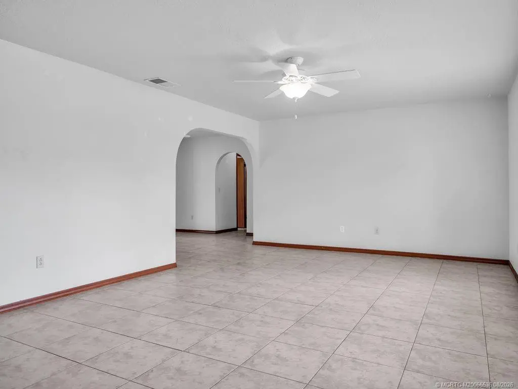 Photo 8 at 104 Sheridan Lane, Jensen Beach