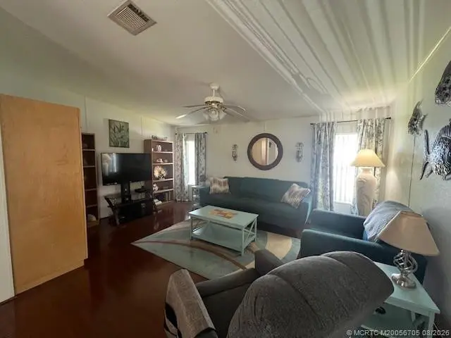 Photo 5 at 6225 Holly Lane, Lantana
