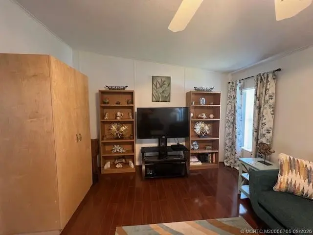 Photo 7 at 6225 Holly Lane, Lantana