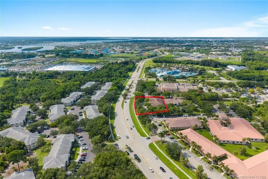 Photo 5 at 3465 SE Willoughby Boulevard, Stuart