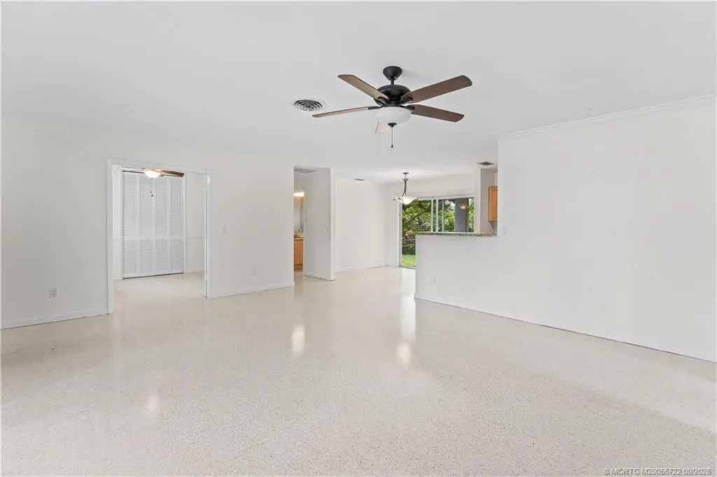 Photo 7 at 502 SE Edgewood Drive, Stuart