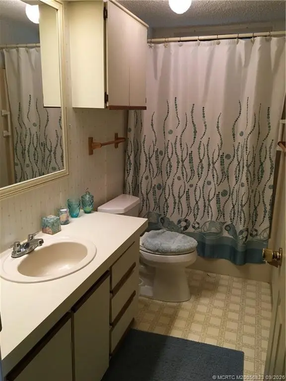 GUEST BATH at 14458 SW Golf Club Drive I-12, Indiantown
