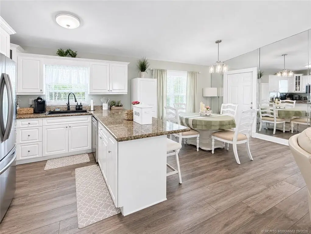 Photo 5 at 4436 SE Beckett Avenue, Stuart
