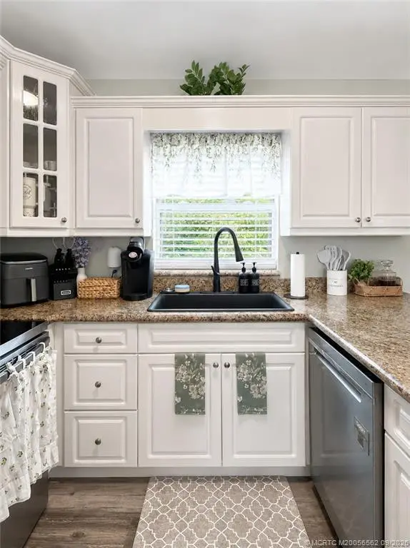 Photo 6 at 4436 SE Beckett Avenue, Stuart