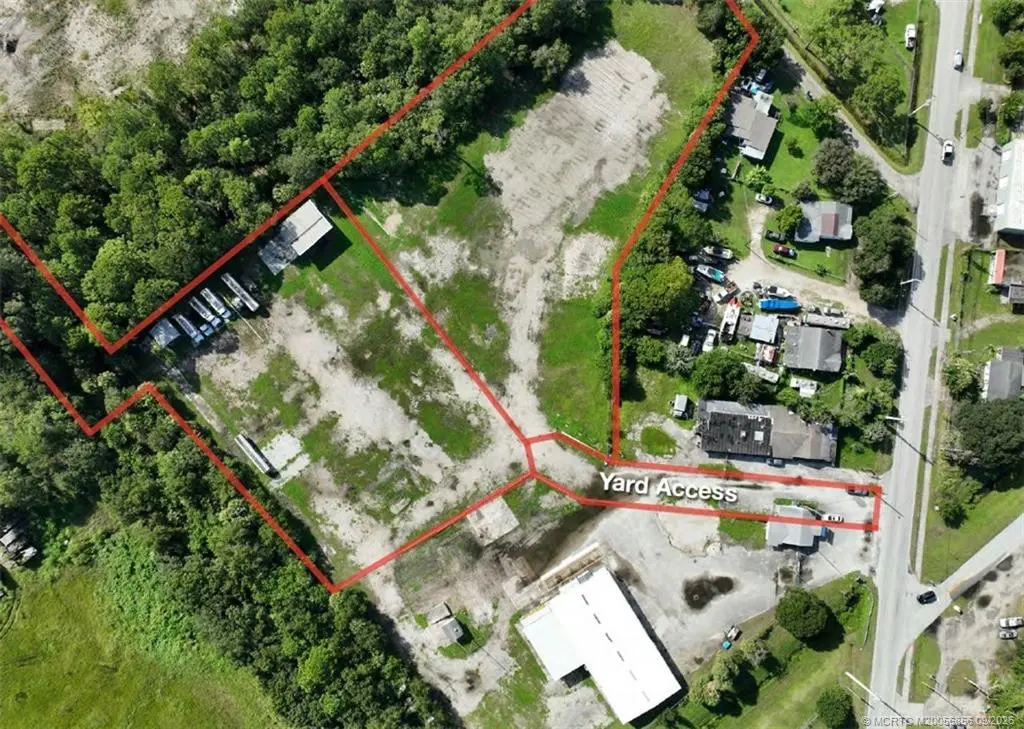 Photo 4 at 907 Angle Road, Fort Pierce