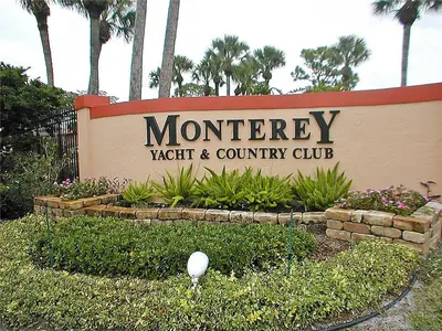 1979 SW Palm City Road D, Stuart – Condominium for sale