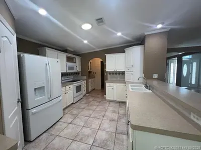 6299 Birch Lane, Lantana – Manufactured Home for sale