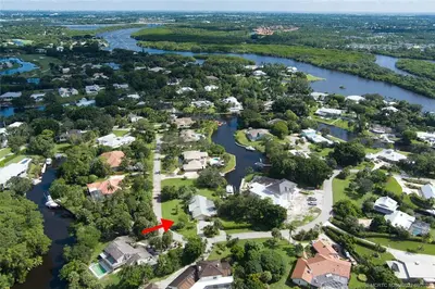 5387 SW Anhinga Avenue, Palm City – Single Family Residence for sale