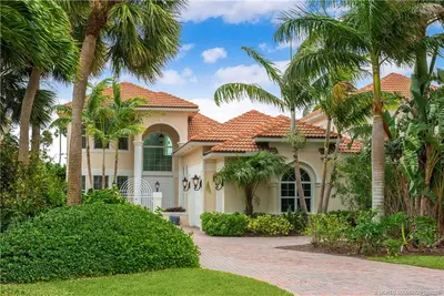 6530 SE South Marina Way, Stuart – Single Family Residence for rent