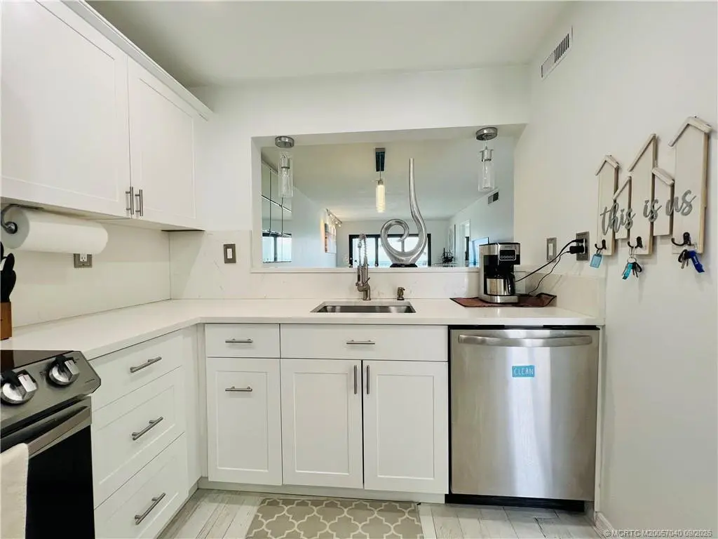 Photo 7 at 9400 S Ocean Drive 707, Jensen Beach