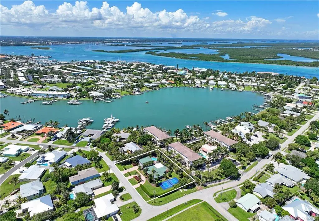 Photo 4 at 1578 Thumb Point Drive, Fort Pierce