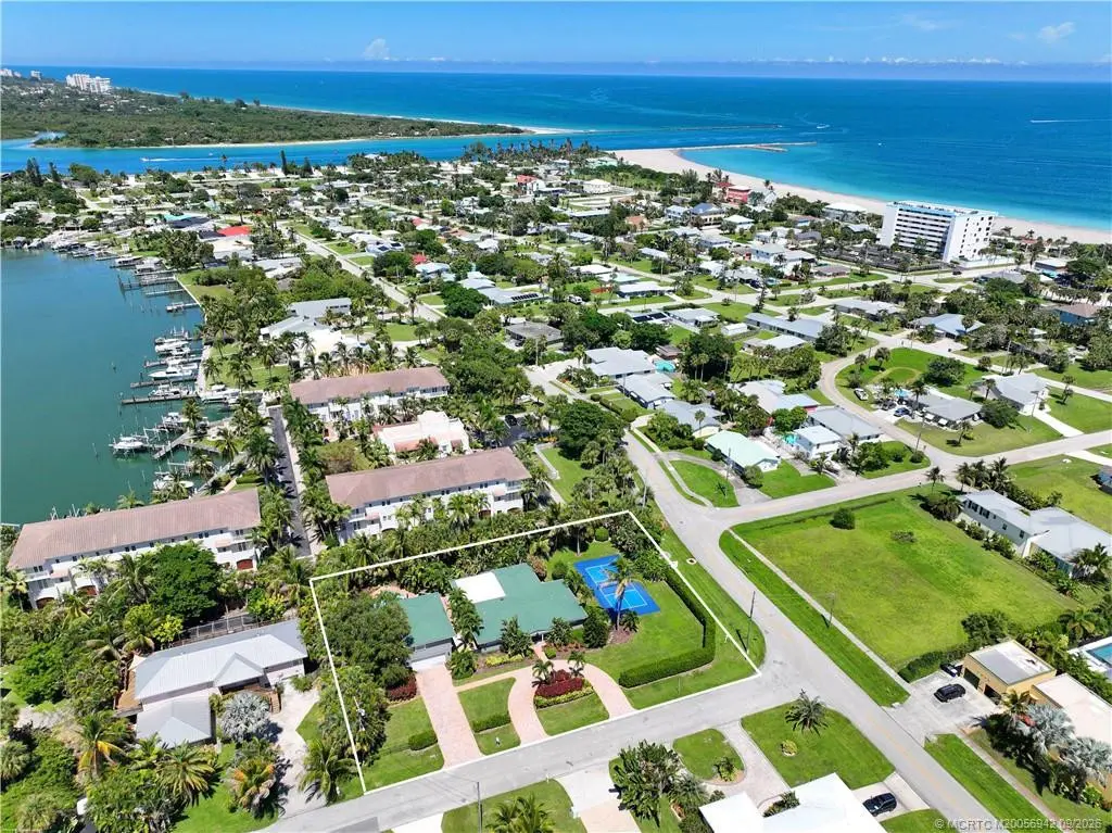 Photo 5 at 1578 Thumb Point Drive, Fort Pierce