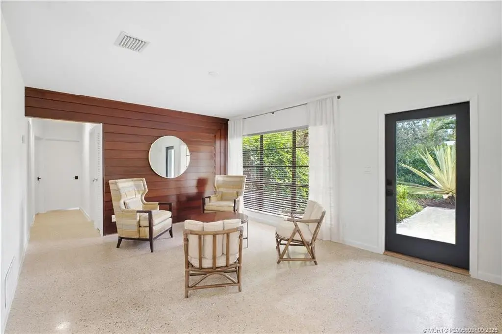 Photo 5 at 807 SE Weir Street, Stuart