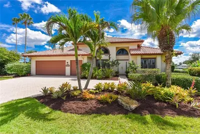 4432 SW Dundee Court, Palm City – Single Family Residence for sale