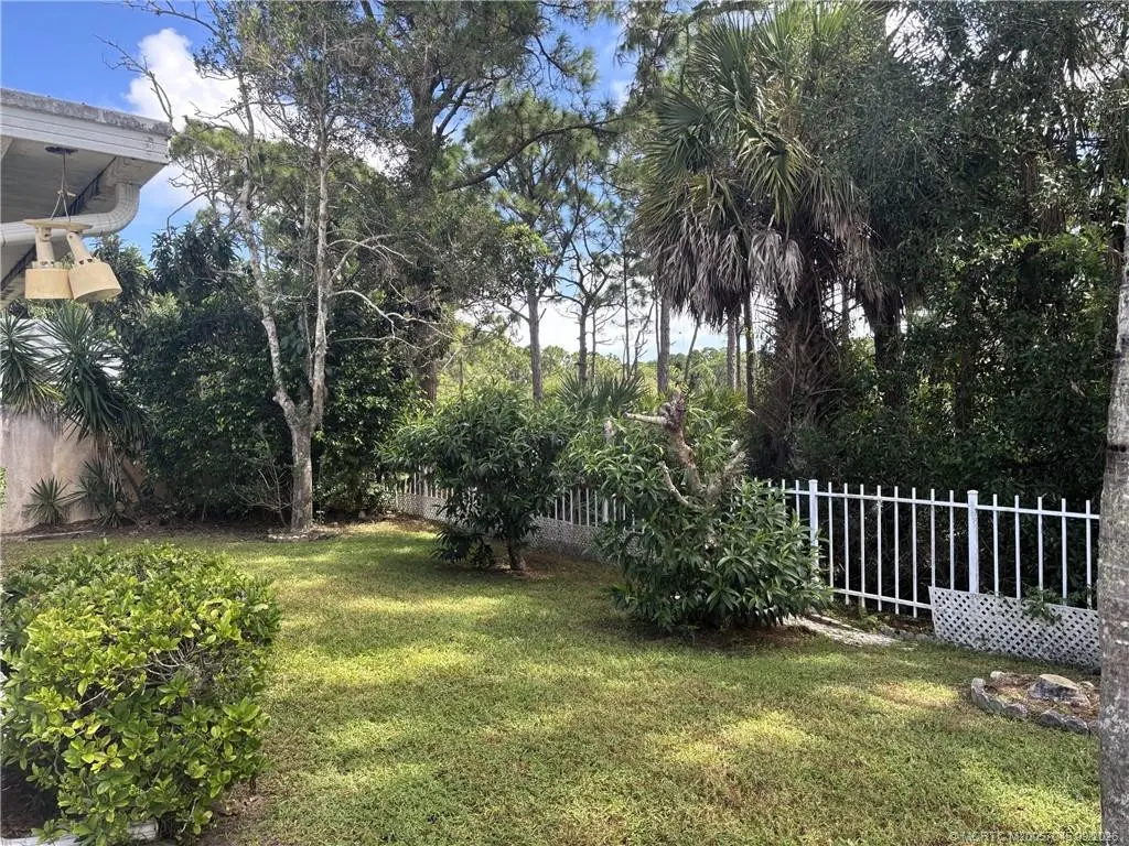 Photo 2 at 4958 SE Heartleaf Terrace, Hobe Sound