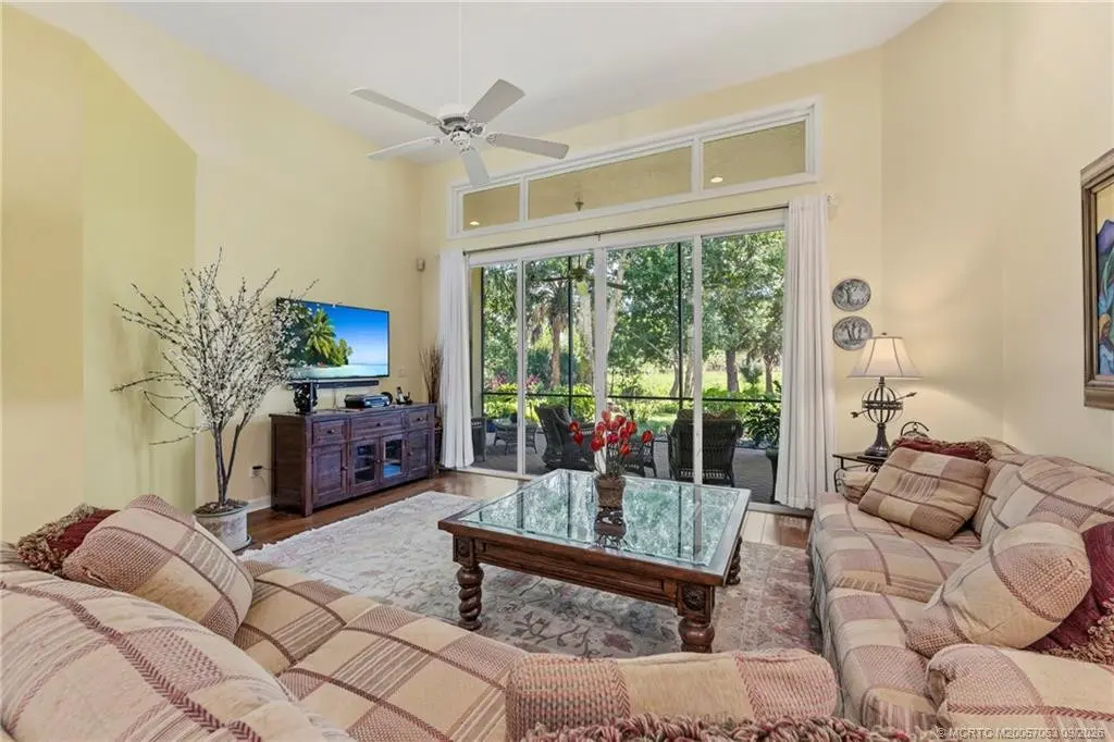 Photo 4 at 3663 SE Cambridge Drive, Stuart