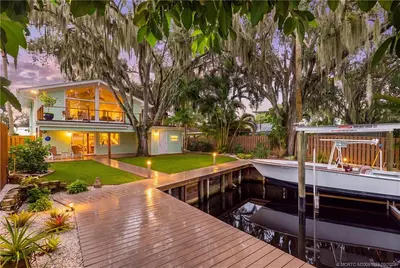 615 SW Rustic Circle, Stuart – Single Family Residence for sale