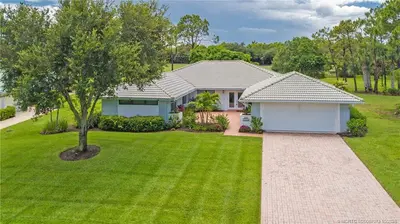 1463 SW Troon Circle, Palm City – Single Family Residence for sale