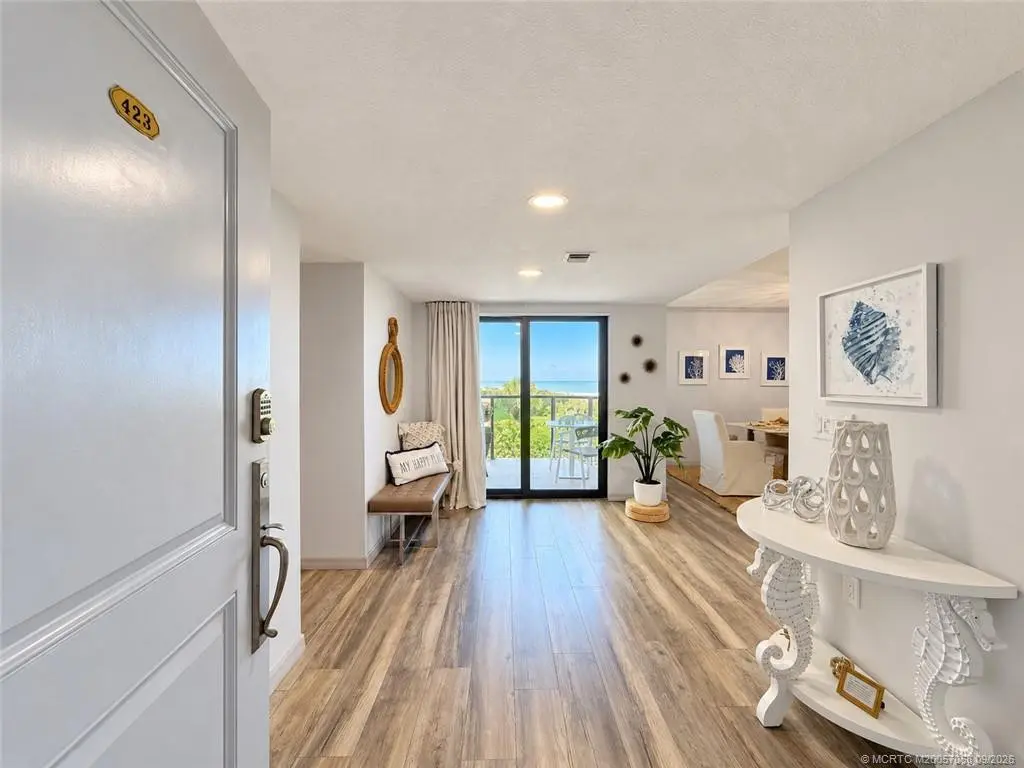 Photo 3 at 4100 N Highway A1A 423, Fort Pierce