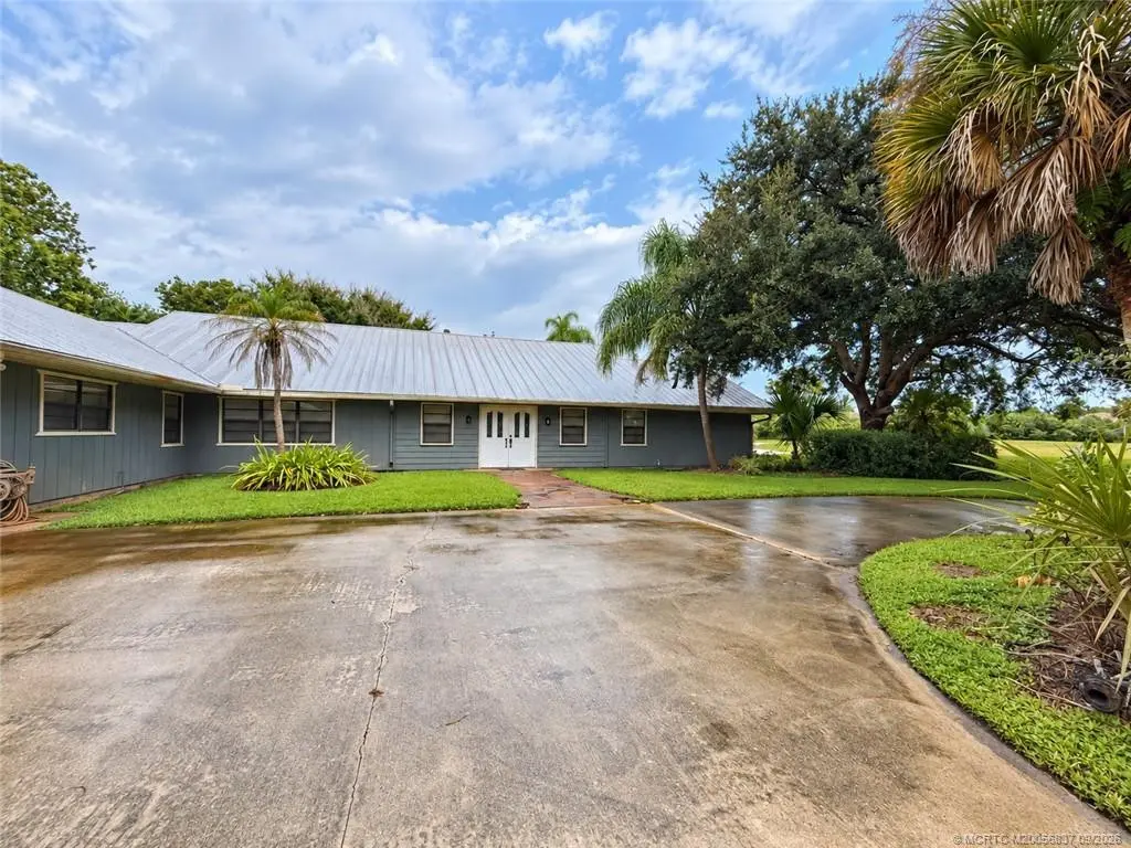 Photo 3 at 1505 SW Saint Andrews Drive, Palm City