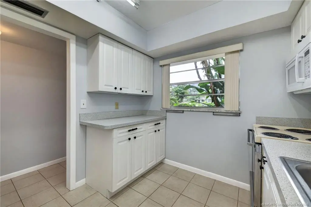 Extra Storage and counter space at 1900 S Kanner Highway 7-103, Stuart