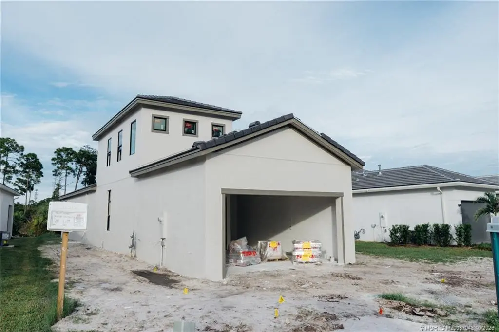 Photo 1 at 431 SE Via Sangro, Port St. Lucie