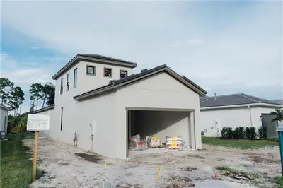 431 SE Via Sangro, Port St. Lucie – Single Family Residence for sale