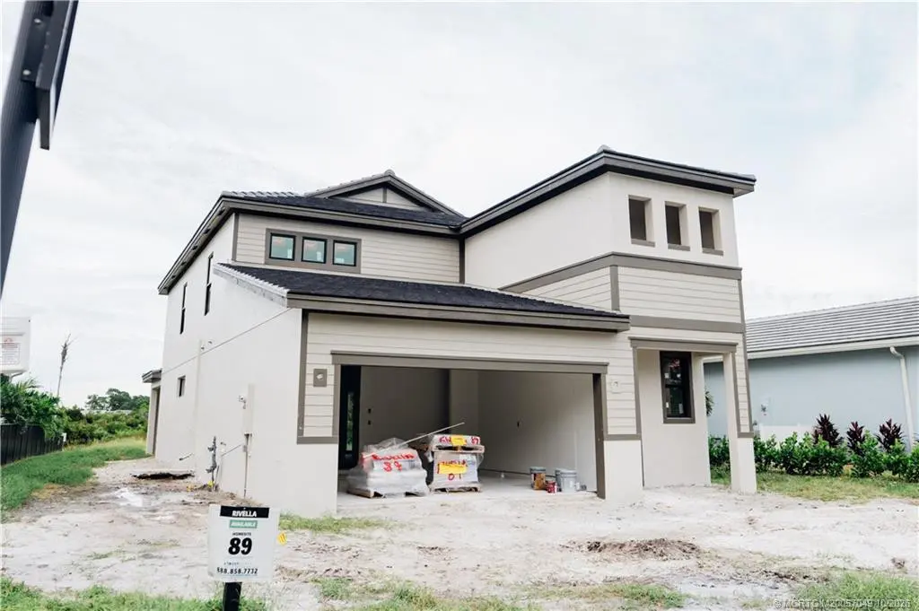 Photo 3 at 411 SE Via Sangro, Port St. Lucie