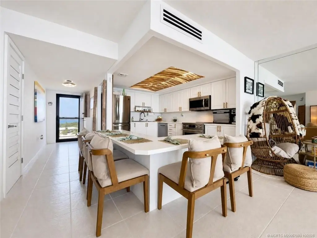 Photo 7 at 10410 S Ocean Drive 907, Jensen Beach