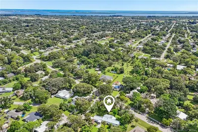3037 Sunrise Boulevard, Fort Pierce – Single Family Residence for sale
