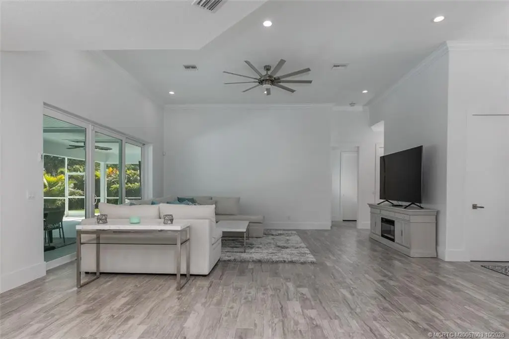 Photo 8 at 4977 SW Lake Grove Circle, Palm City