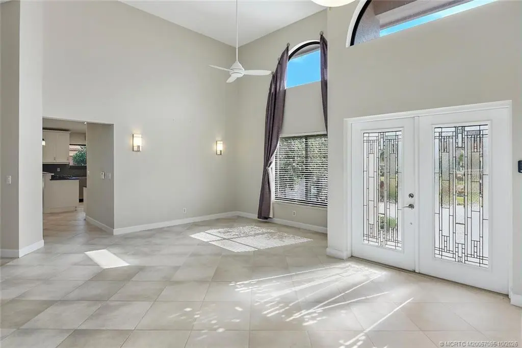 Photo 4 at 4194 SW Gleneagle Circle, Palm City