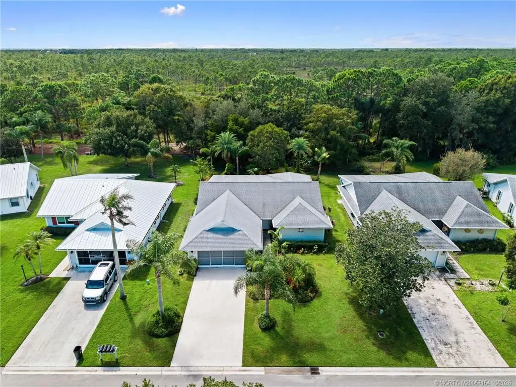 Photo 2 at 7130 SE Lillian Court, Stuart