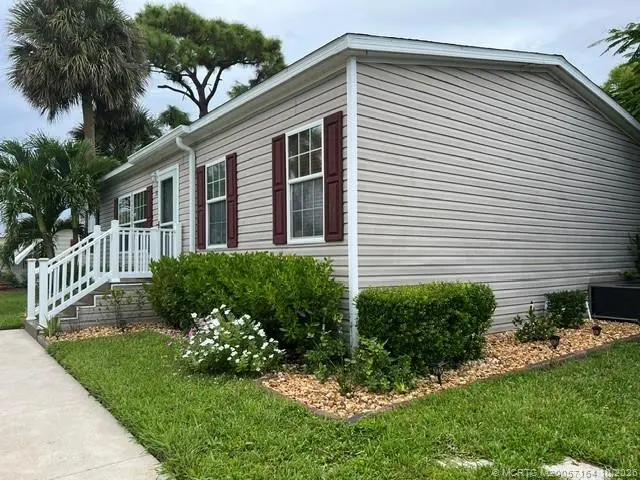 Photo 1 at 2555 Pga Boulevard 319, Palm Beach Gardens