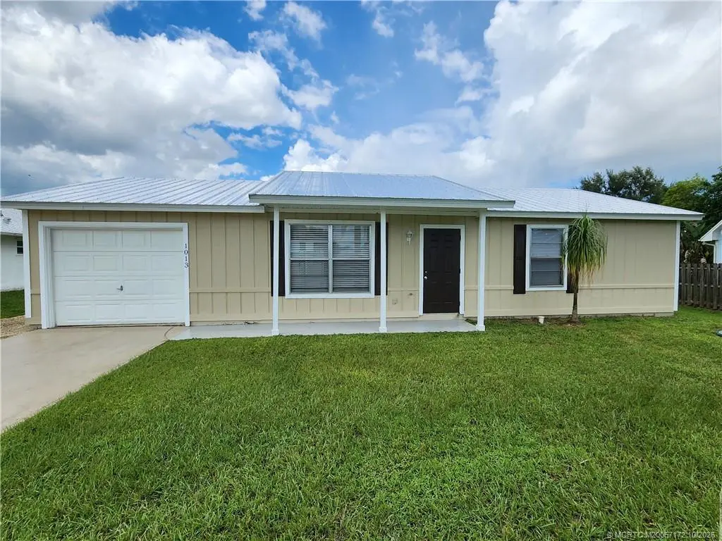 Photo 2 at 1013 SW California Boulevard, Port St. Lucie