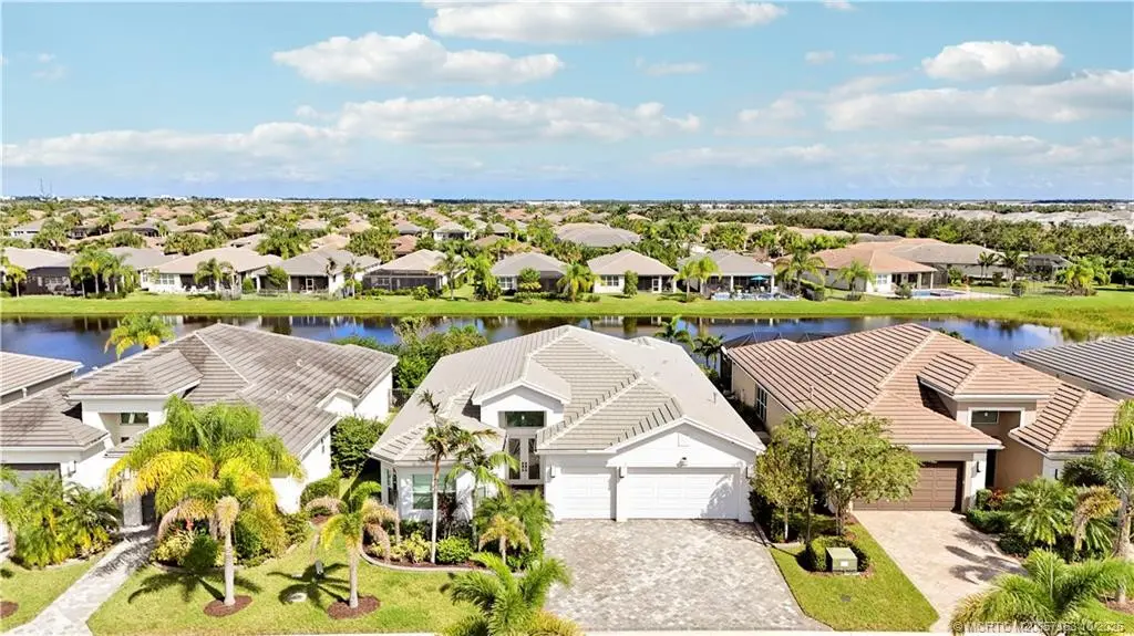 Photo 3 at 11969 SW Hunter Hill Avenue, Port St. Lucie