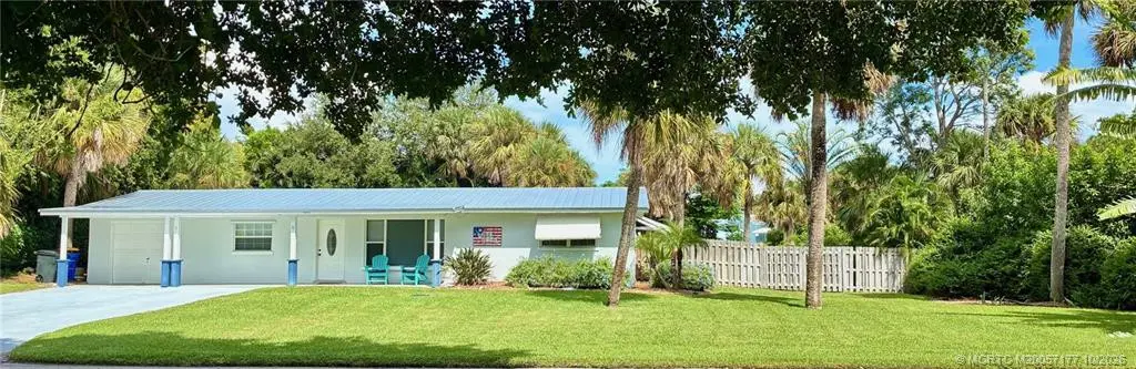 Photo 3 at 3483 NE Indian Court, Jensen Beach