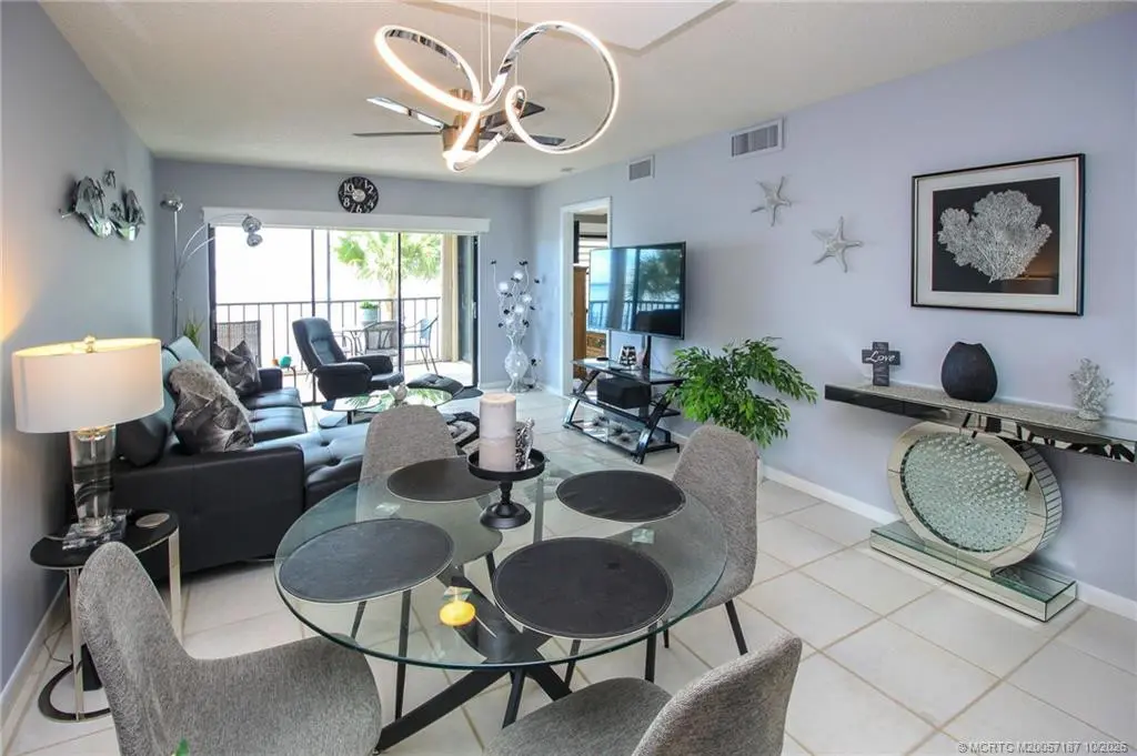 Photo 5 at 4680 NE Sandpebble Trace 302, Stuart