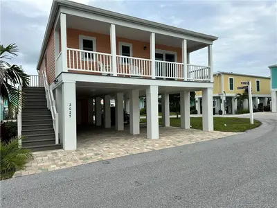 2625 NE Great Egret Way, Jensen Beach – Single Family Residence for rent