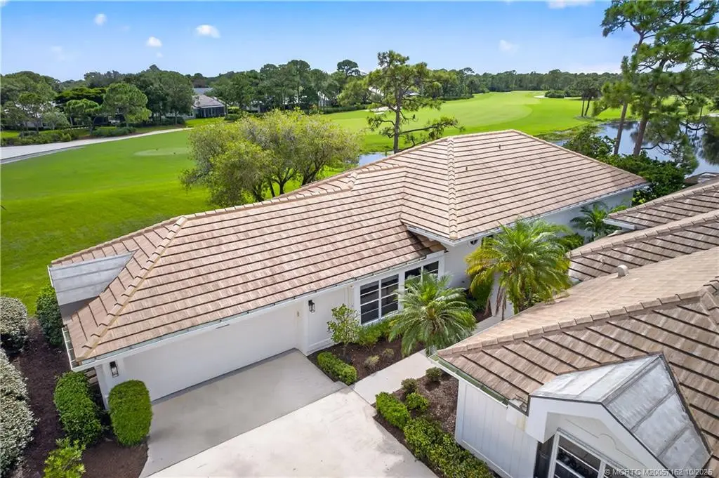 Photo 2 at 2217 NW Seagrass Drive, Palm City