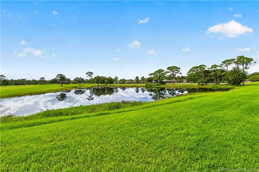 Photo 3 at 2217 NW Seagrass Drive, Palm City