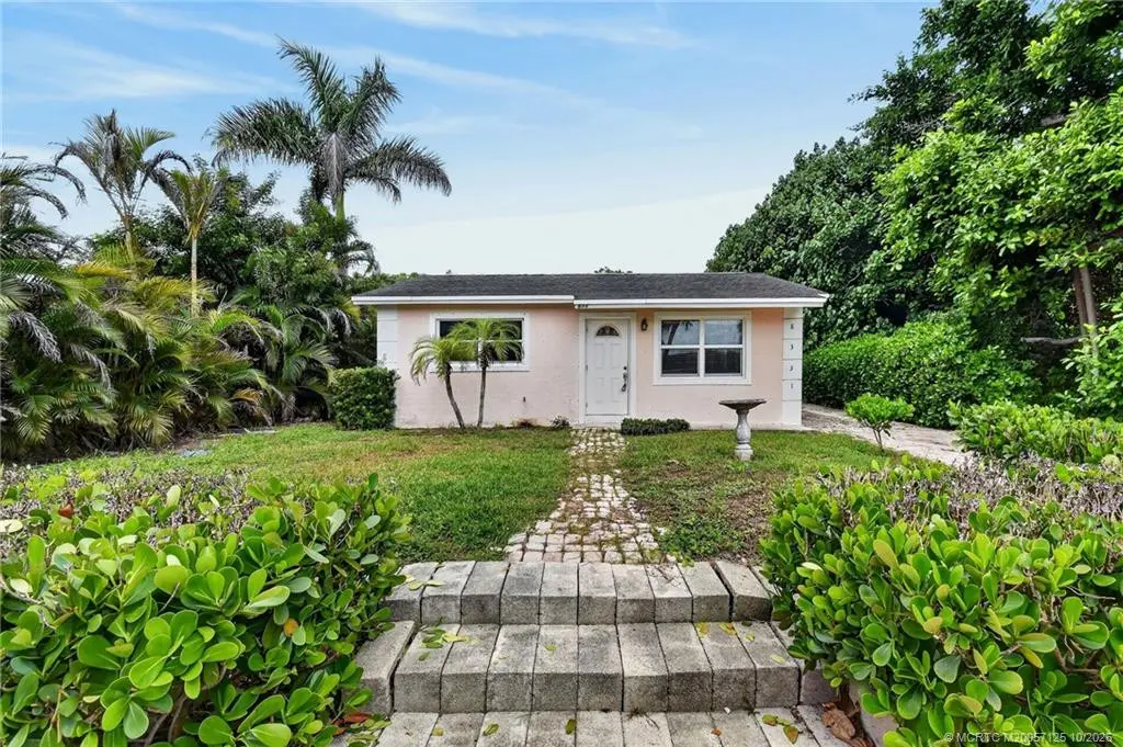 Photo 2 at 8331 SE Lundy Street, Hobe Sound