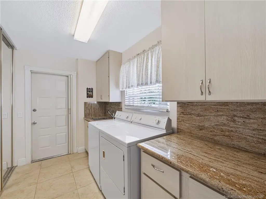 Photo 4 at 8284 SE Double Tree Drive, Hobe Sound
