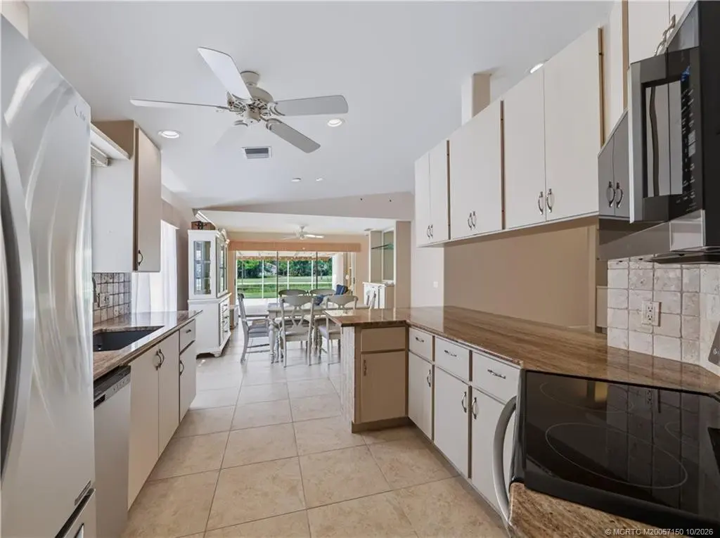 Photo 5 at 8284 SE Double Tree Drive, Hobe Sound