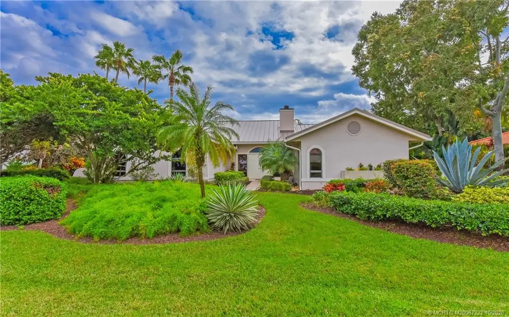 4173 SW Gleneagle Circle at 4173 SW Gleneagle Circle, Palm City
