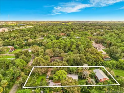 4823 Sears Street, Fort Pierce – Single Family Residence for sale