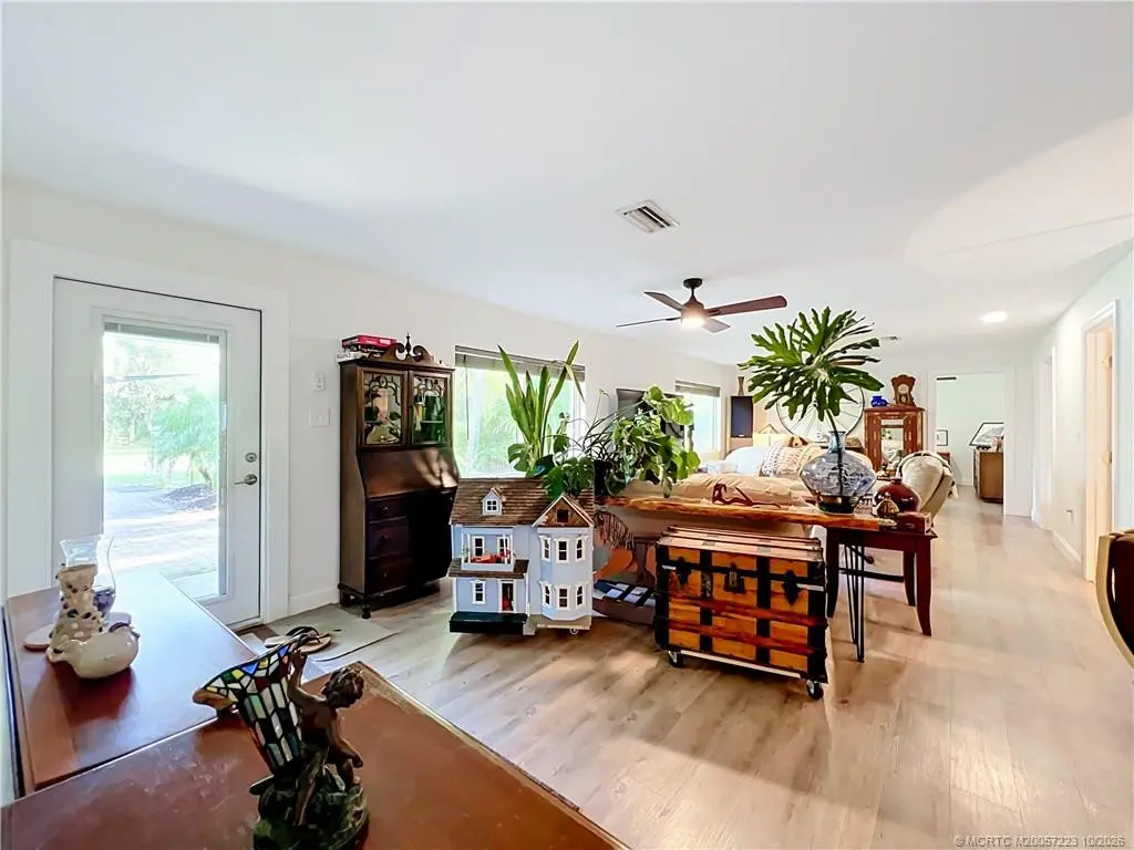 Photo 5 at 4837 Sears Street, Fort Pierce