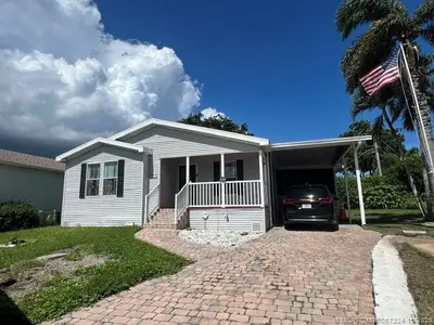 4029 3rd Court, Lantana – Manufactured Home for sale