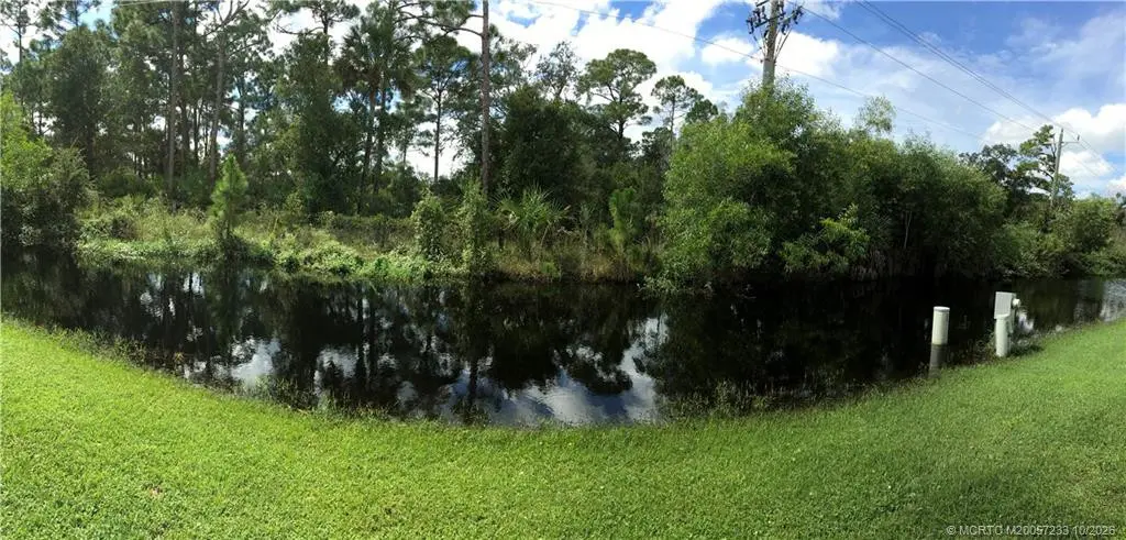 Photo 5 at 16328 SW Indianwood Circle B-18, Indiantown