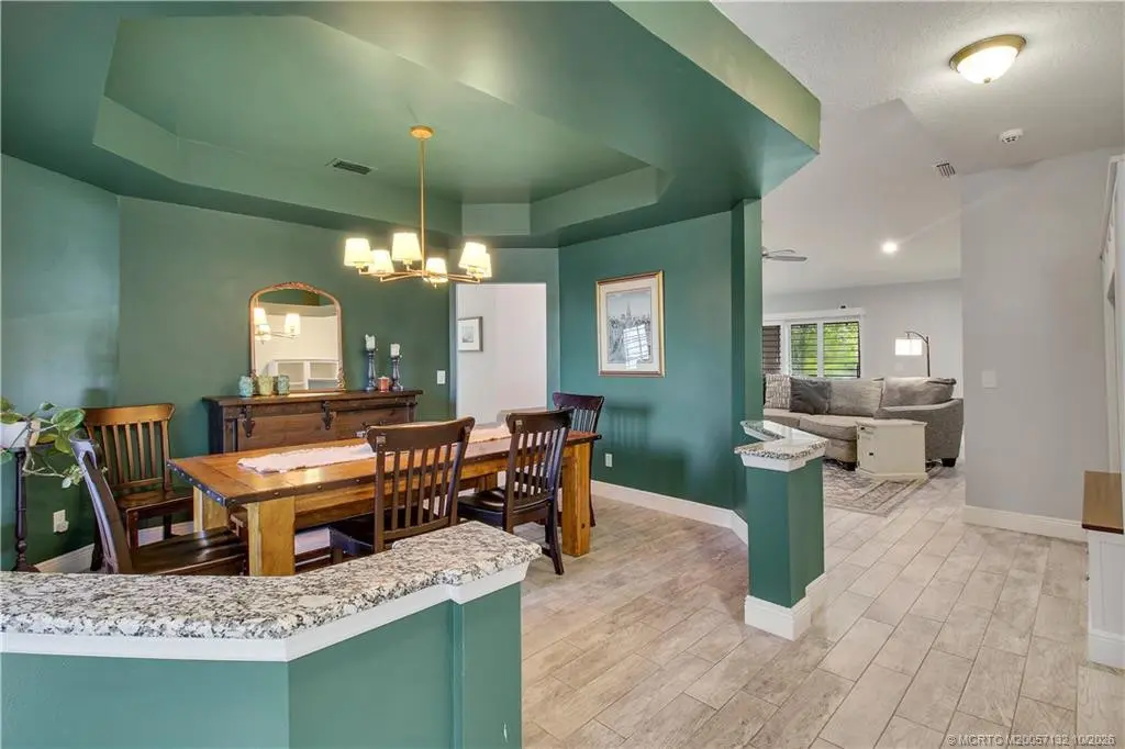 Photo 8 at 3371 SW Islesworth Circle, Palm City